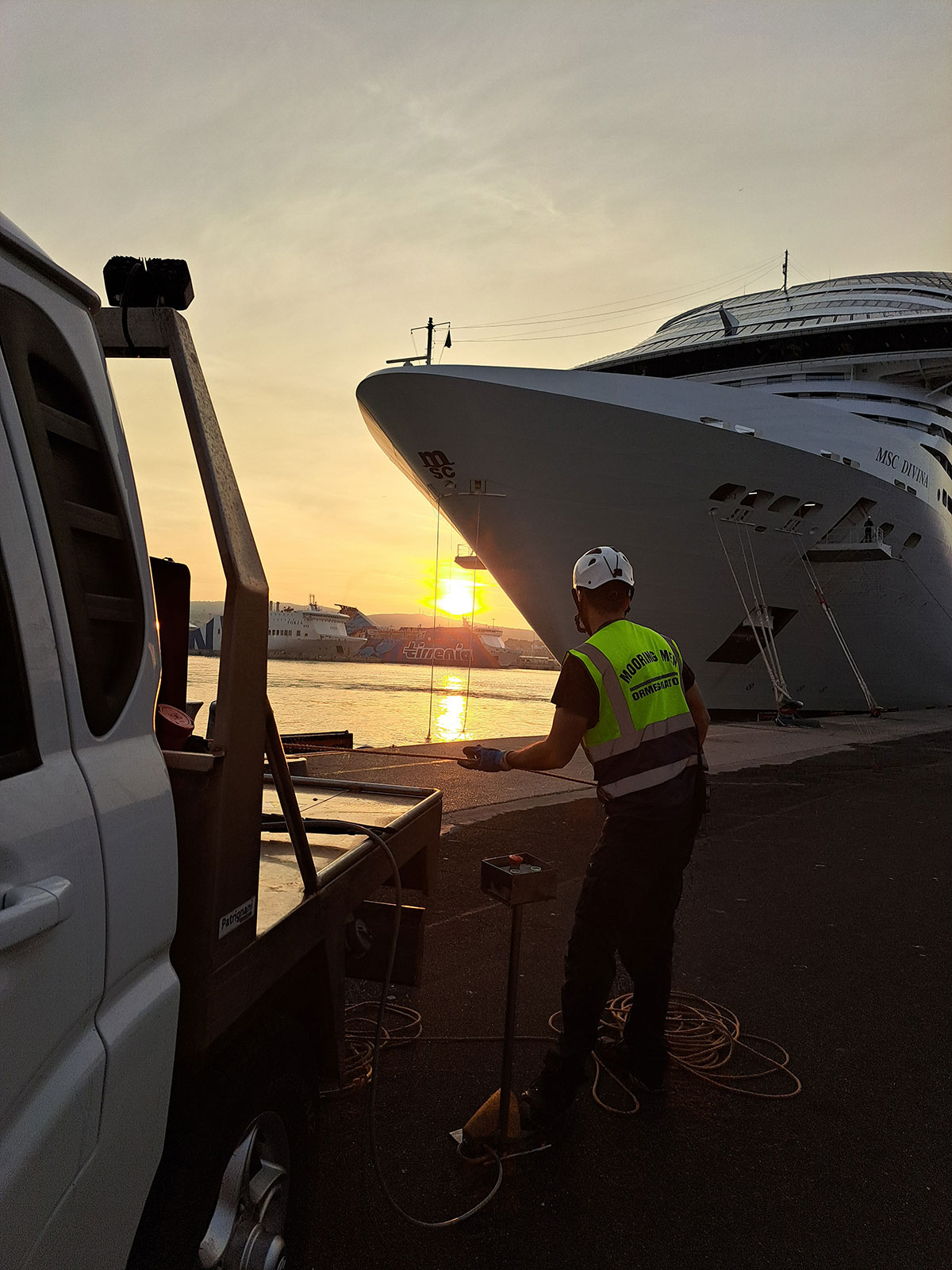 About Us - Civitavecchia Port Mooring and Boatmen Group